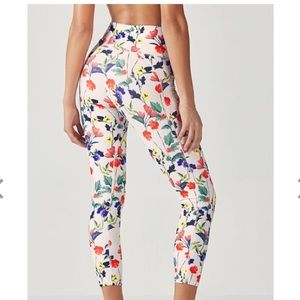 Fabletics High Waisted Floral Print 🌸